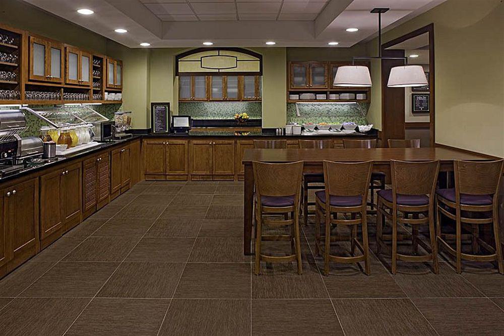 Hyatt Place Chantilly Dulles Airport South Restaurant photo